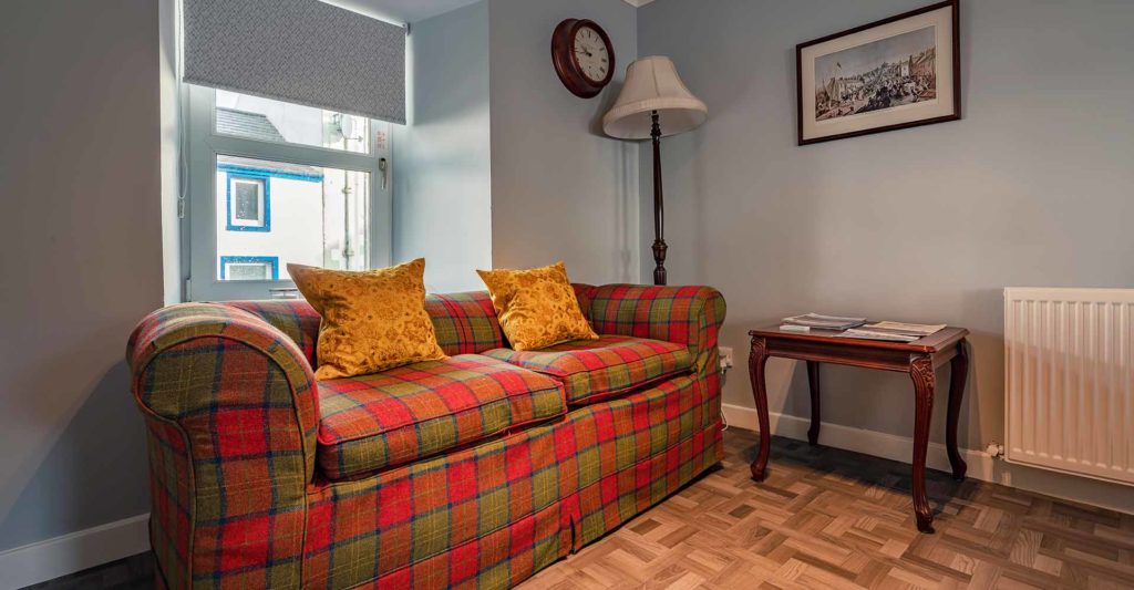 The living area at Tarbert House bed and breakfast on Islay